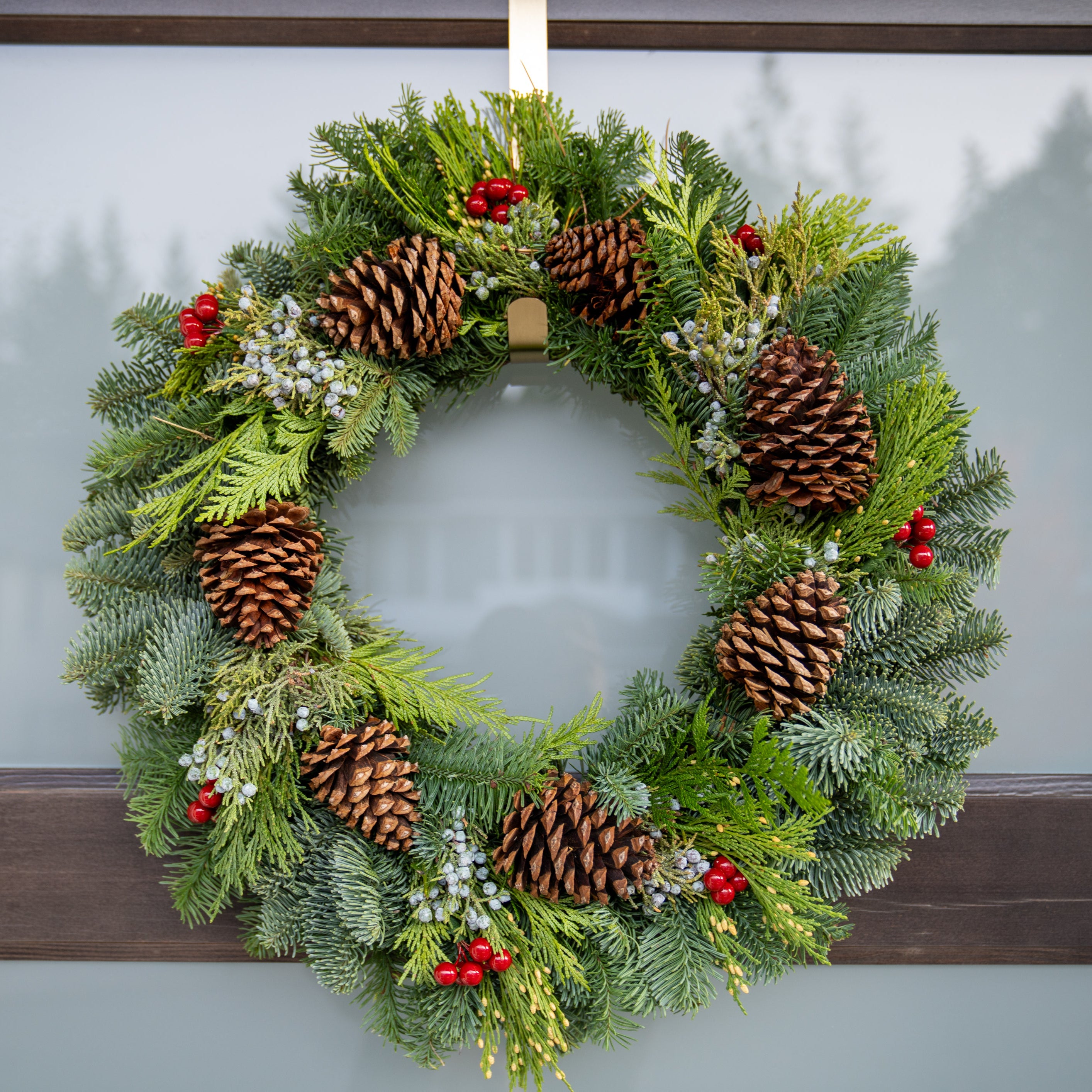 THE SOLSTICE CIRCLE WREATH