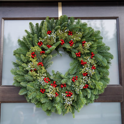 THE MERRY BERRY WREATH