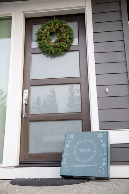 THE MERRY BERRY WREATH